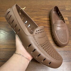 Floafers | Men's Country Club Driver | Driftwood Brown/Coconut Shoes size 9